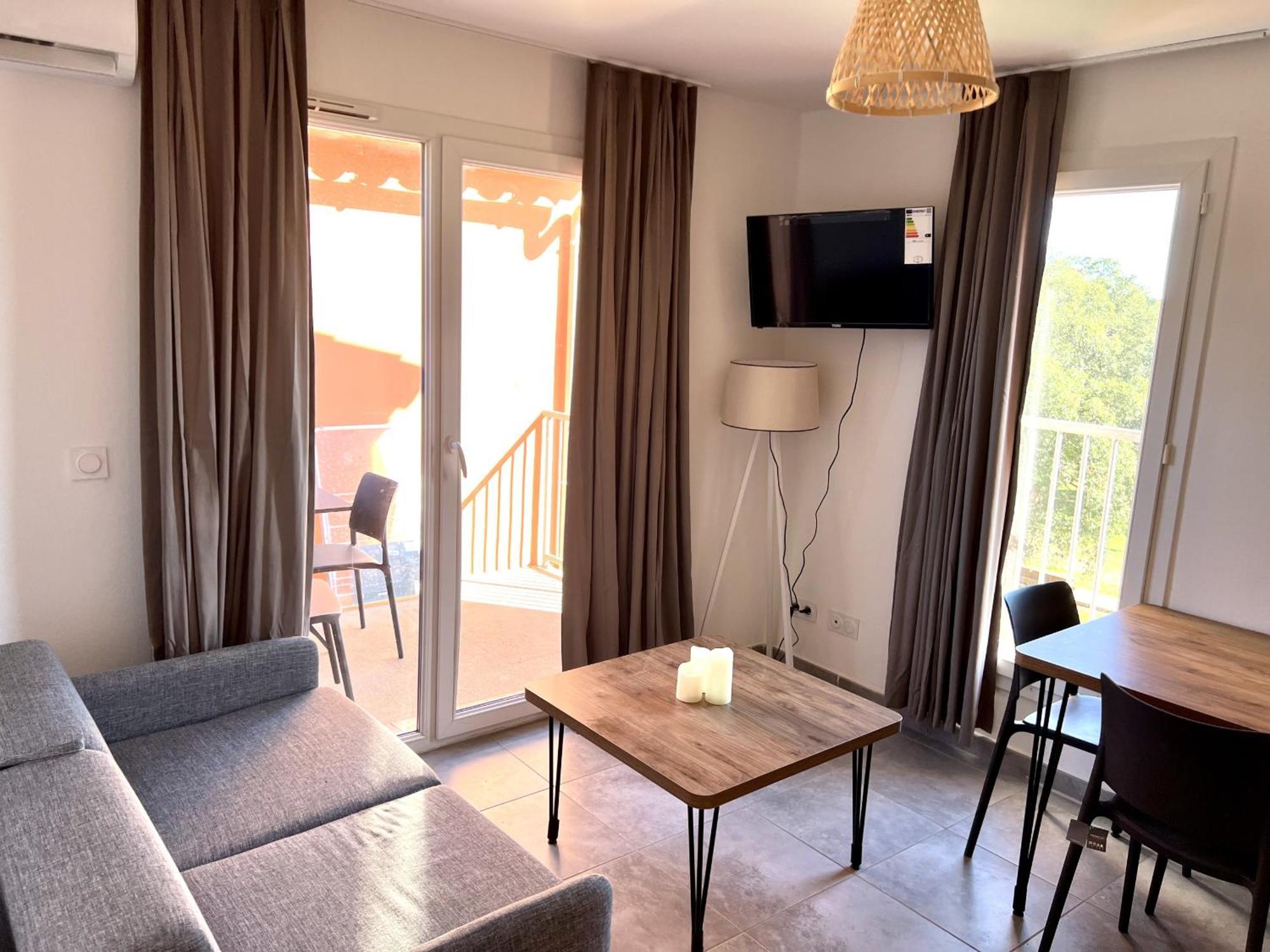 Residence Hoteliere Les Hameaux De Saint Cyprien 25 M2 Леччи Екстериор снимка