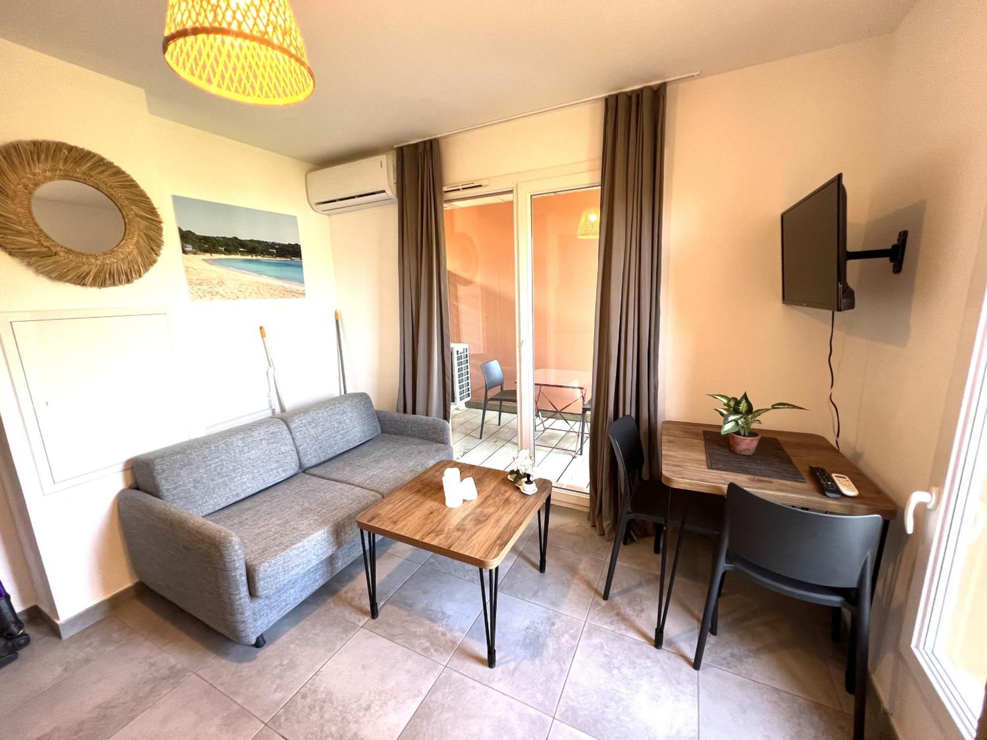Residence Hoteliere Les Hameaux De Saint Cyprien 25 M2 Леччи Екстериор снимка
