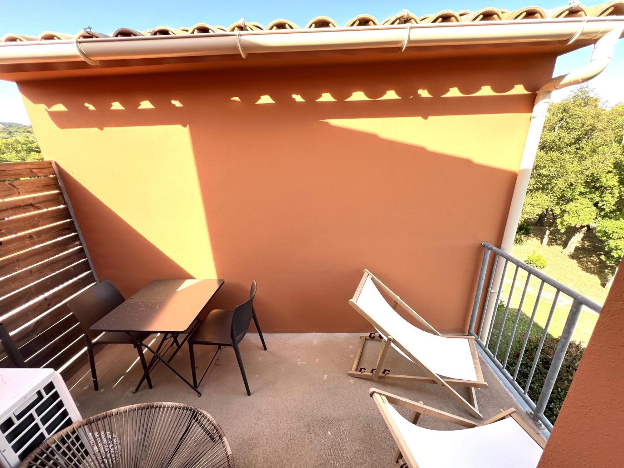 Residence Hoteliere Les Hameaux De Saint Cyprien 25 M2 Леччи Екстериор снимка