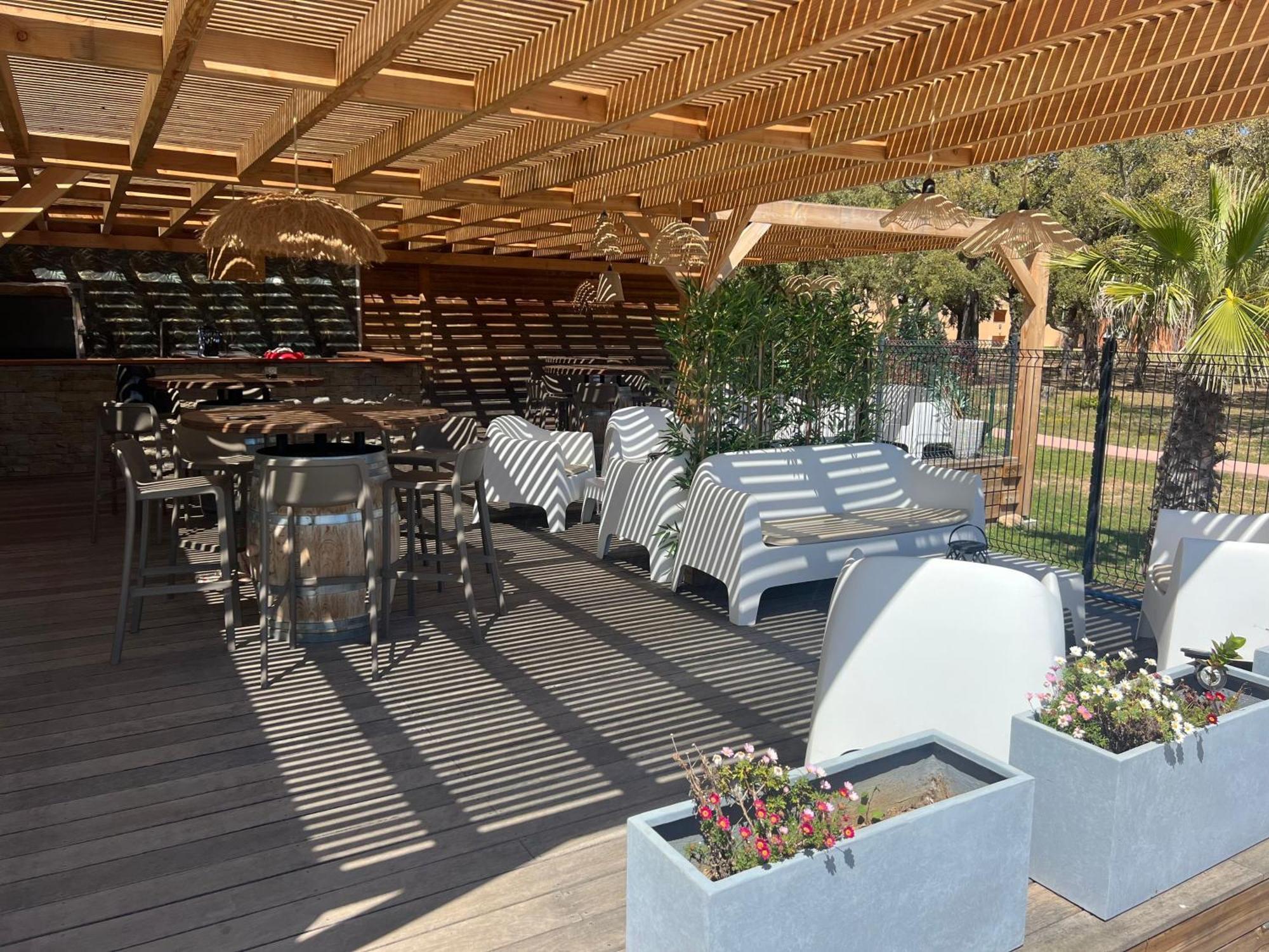 Residence Hoteliere Les Hameaux De Saint Cyprien 25 M2 Леччи Екстериор снимка