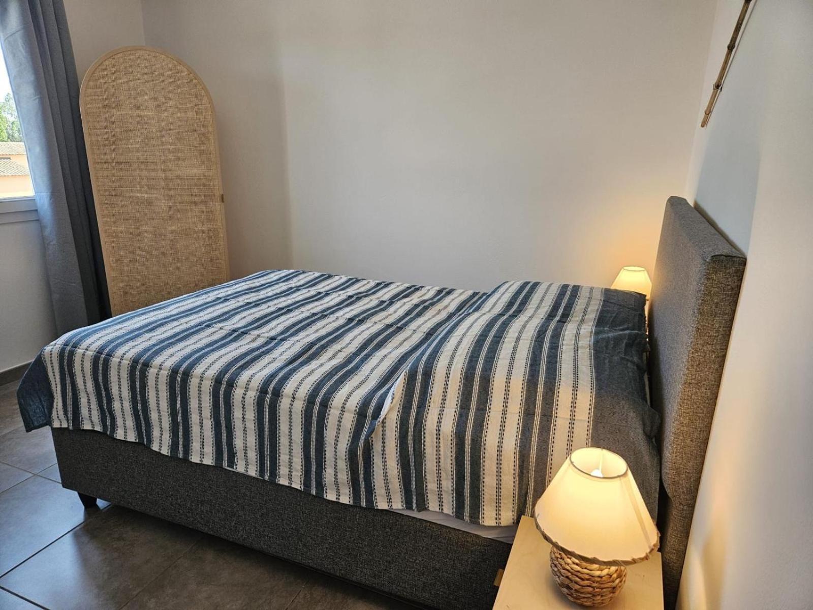 Residence Hoteliere Les Hameaux De Saint Cyprien 25 M2 Леччи Екстериор снимка