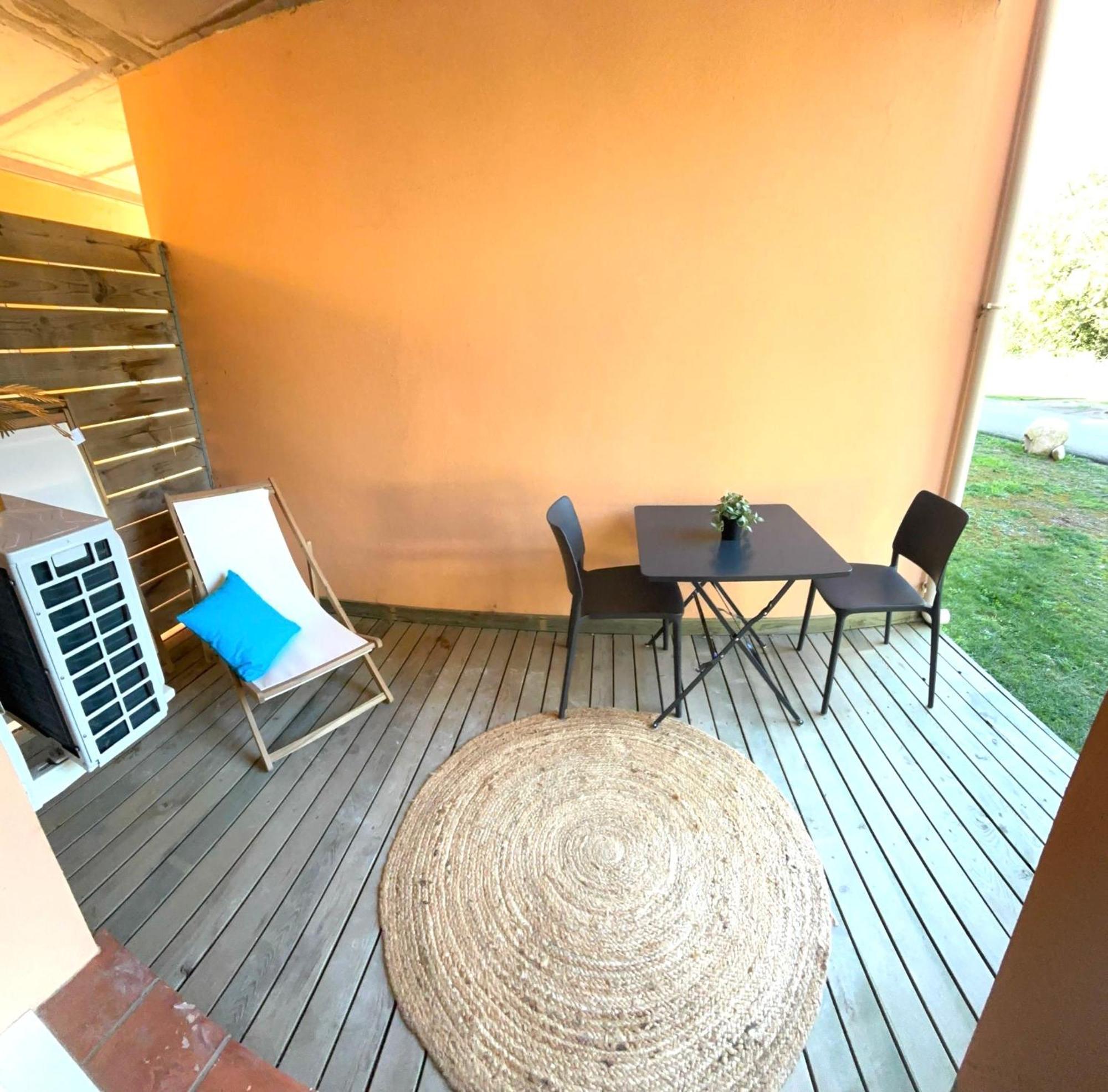 Residence Hoteliere Les Hameaux De Saint Cyprien 25 M2 Леччи Екстериор снимка