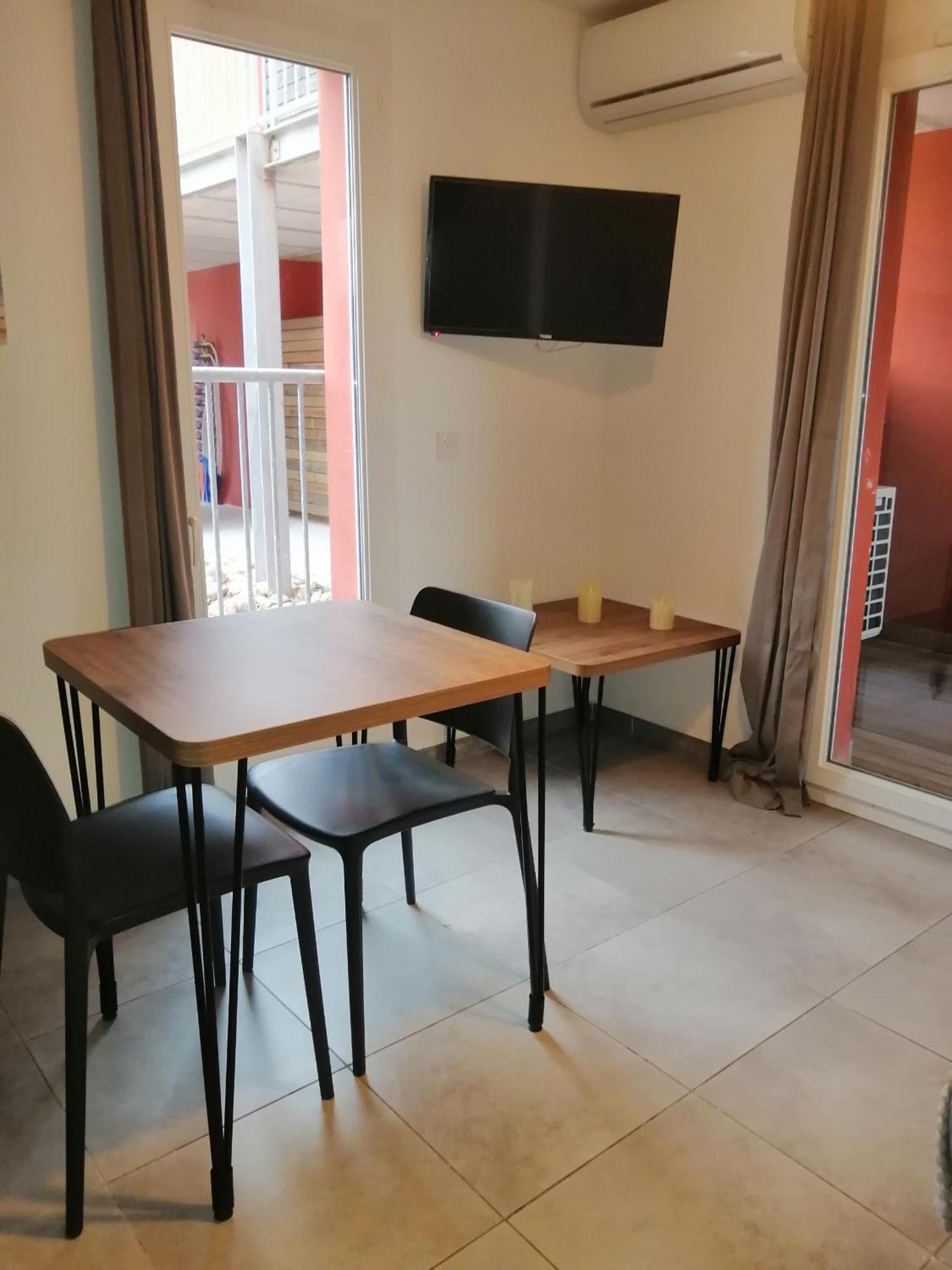 Residence Hoteliere Les Hameaux De Saint Cyprien 25 M2 Леччи Екстериор снимка