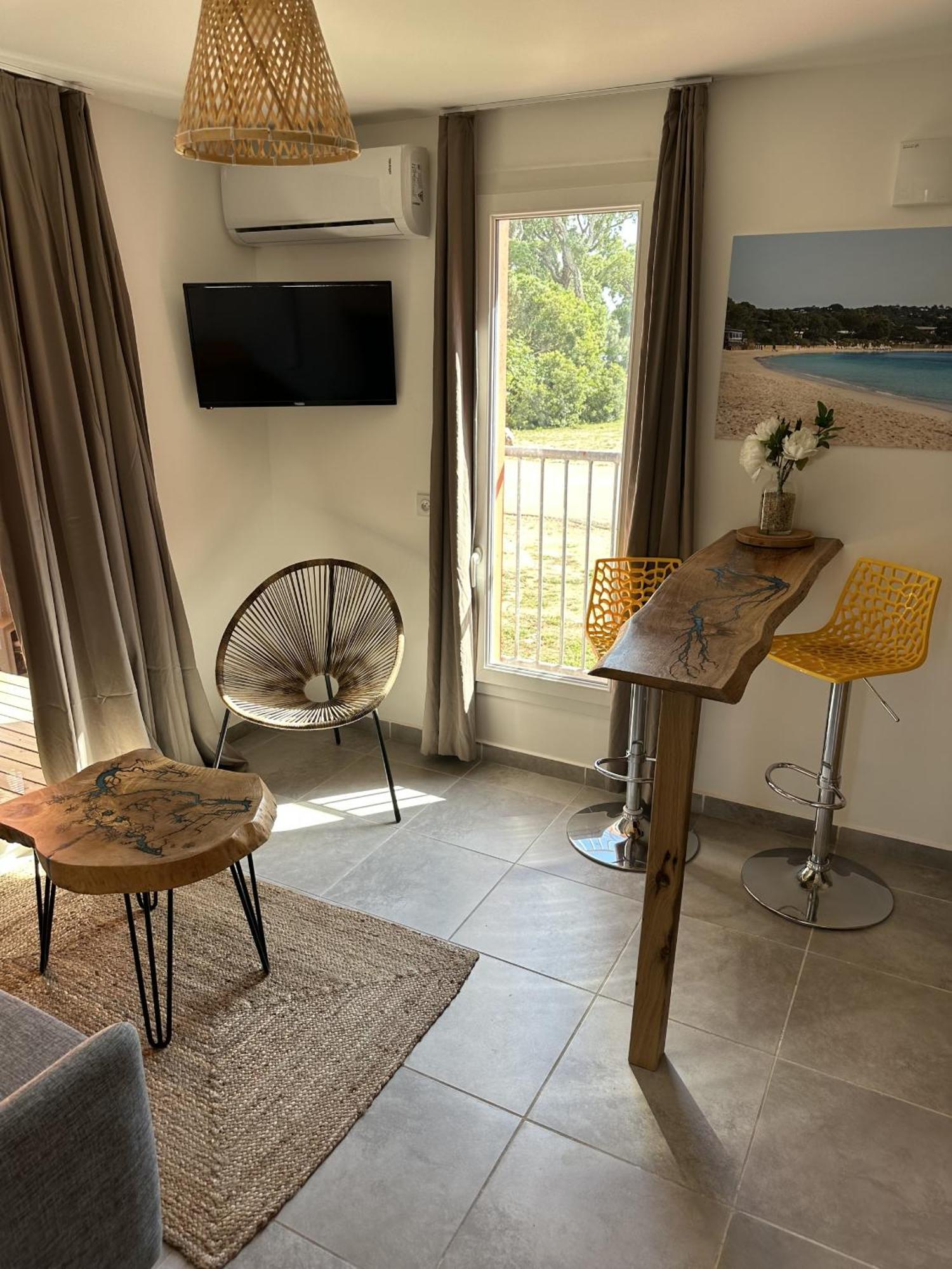 Residence Hoteliere Les Hameaux De Saint Cyprien 25 M2 Леччи Екстериор снимка